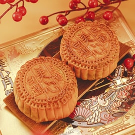 Hong Kong White Lotus Seed Paste Mooncake Gift Box - 1 Egg Yolk, 4 Pieces, 26.10 oz
