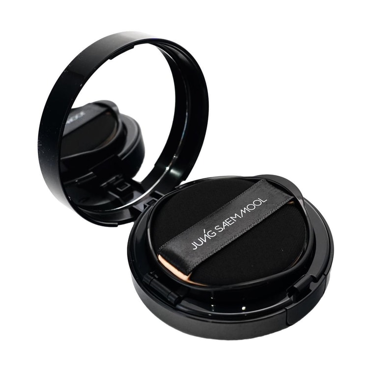 エッセンシャル スキン ヌーダー ロングウェア クッション、詰め替え用付き、SPF50+ / PA+++、#フェアライト - 24時間マットウェア 9