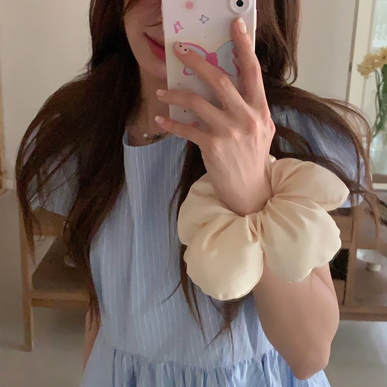 【赠品】HSPM 新款小红书网红爆款众高级感博主风海绵花朵发圈立体面包发绳度假风大肠圈发饰头饰 米白花朵 F 3