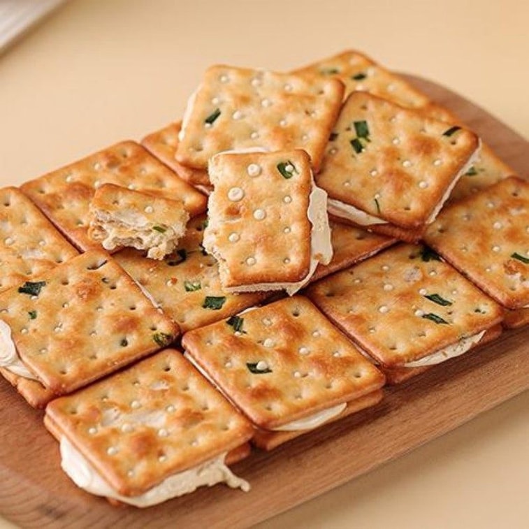 Tearing Nougat Cookies 190g*2Pack - Taiwan Style Onion Crispy Cookies with Stringy Milk Nougat Filling, Salty & Sweet Snack 7