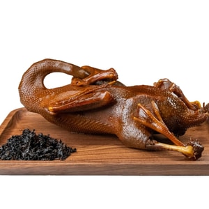 アメリカ産のおいしい鴨肉と保存マスタードグリーン（丸ごと、辛くない）500g。アメリカ限定販売、おいしく、添加物不使用、そのままお召し上がりいただけます。