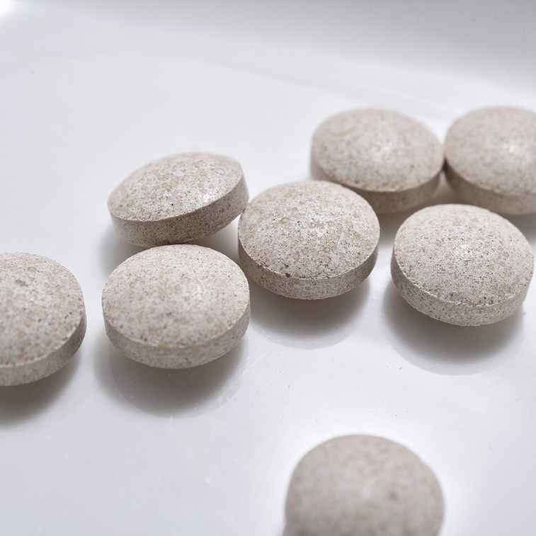 [재고 정리 세일 - 일본 직배송] 고바야시 제약 거북이 & 인삼 영양정, 60정, 30g 3