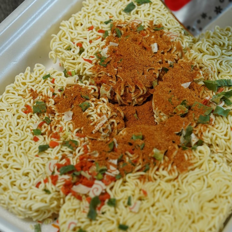 韓國AJUMMA REPUBLIC XL超大份拉麵 速食泡麵 辣味 365g【部落客同款】【大胃王挑戰】 3