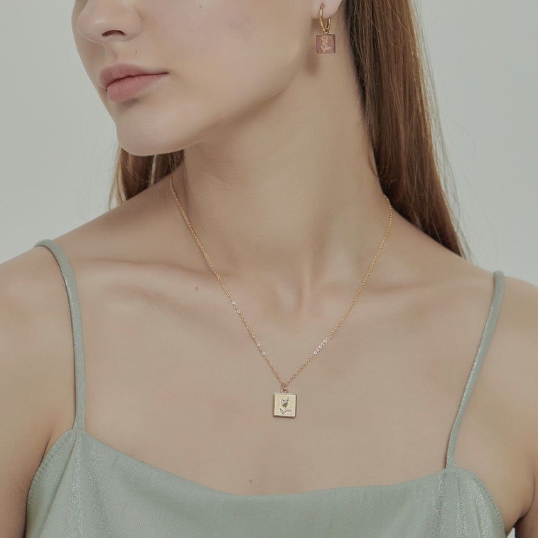 SHAPES STUDIO 玫瑰吊牌項鍊 一條 3