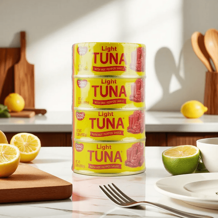 DONGWON Tuna with Chili Sauce 5.29oz 4 packs front view