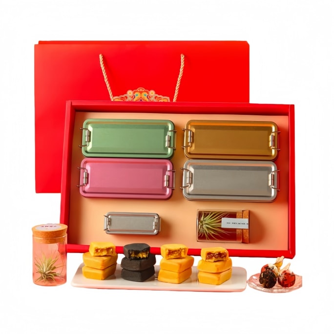 Pineapple cake Spring Festival New Year's gift box gifts for relatives gifts for elders Xiamen specialty cakes 740g