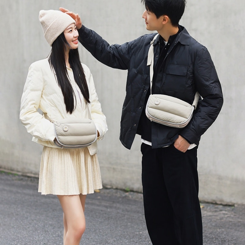 【中国直邮】 OLAYKS 【首创新品】暖暖包石墨烯暖手袋充电式热水袋女生礼物 大地色 一个装