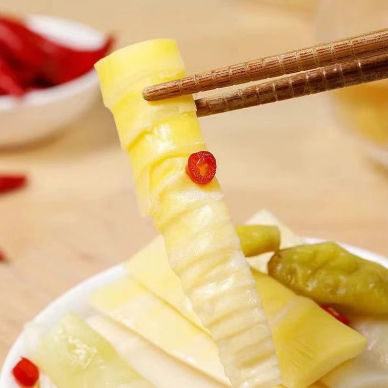 Passion Fruit Marinade Bamboo Shoot 190g 3