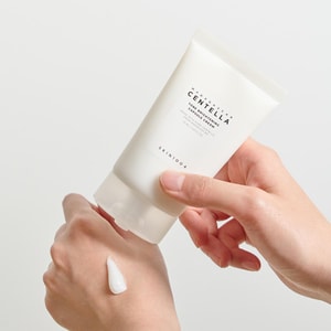 glutathione whitening cream korean Facial All Cruelty-free Antioxidant Moisturizing & & Vitamin C Cream For Face And Body a powerful ingredient that reduces the appearance of dark spots and hyperpigmentation Shop Best Korean Whitening Cream