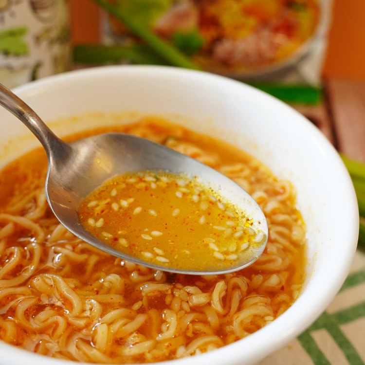 MAMA Thai Oriental Style Instant Noodles , Artificial Tom Yum Pork