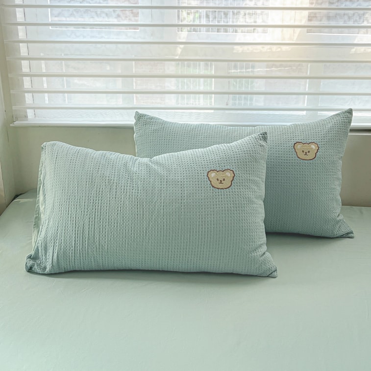 【中国直邮】 Lullabuy 华夫格小熊刺绣纯棉床上四件套 蓝色-Queen 3