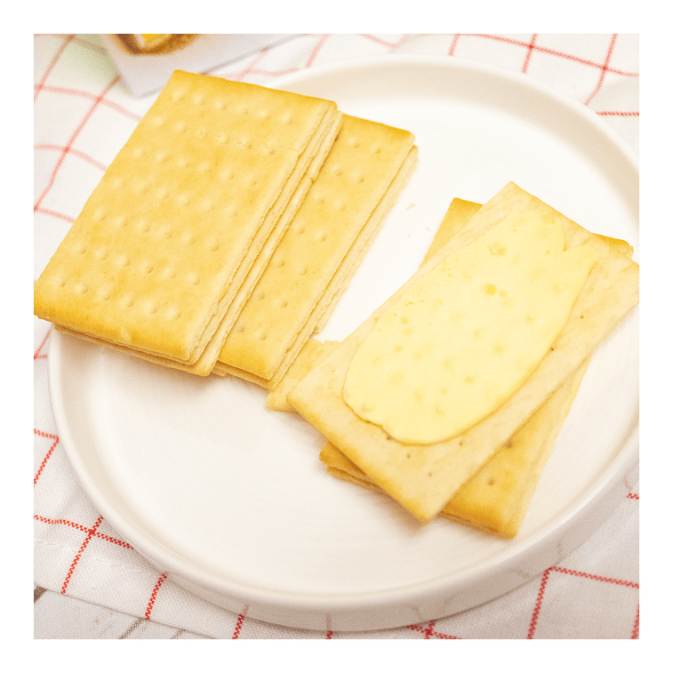 Triple Layer Durian Flavor Sandwich Biscuits, 5.71 oz 4