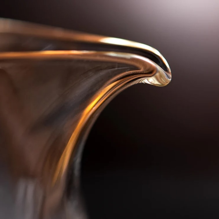 小师姐评茶 晶彩红柄玻璃公道杯 超轻材质手工打造 高硼硅耐热防烫 断水利落 新手友好 功夫茶必备分茶器 健康环保材质 280ml 7