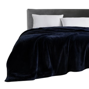  【Surprise Special Price】Super Thick & Large King Size Blanket (Black) – 650gsm High Density, Anti-Static & Minimal Shedding, Versatile Cover/Mat, 2.28m x 2.74m
