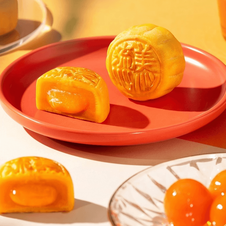 Hong Kong Lava Custard Mooncake Luxury Gift Box - 8 Pieces, 12.69oz【Mid-Autumn Festival Mooncakes】 - Image 3