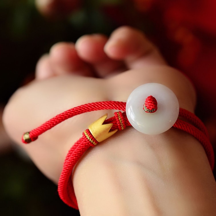 【中国直邮】女巫店 翡翠平安扣皇冠红绳我就是女王 3