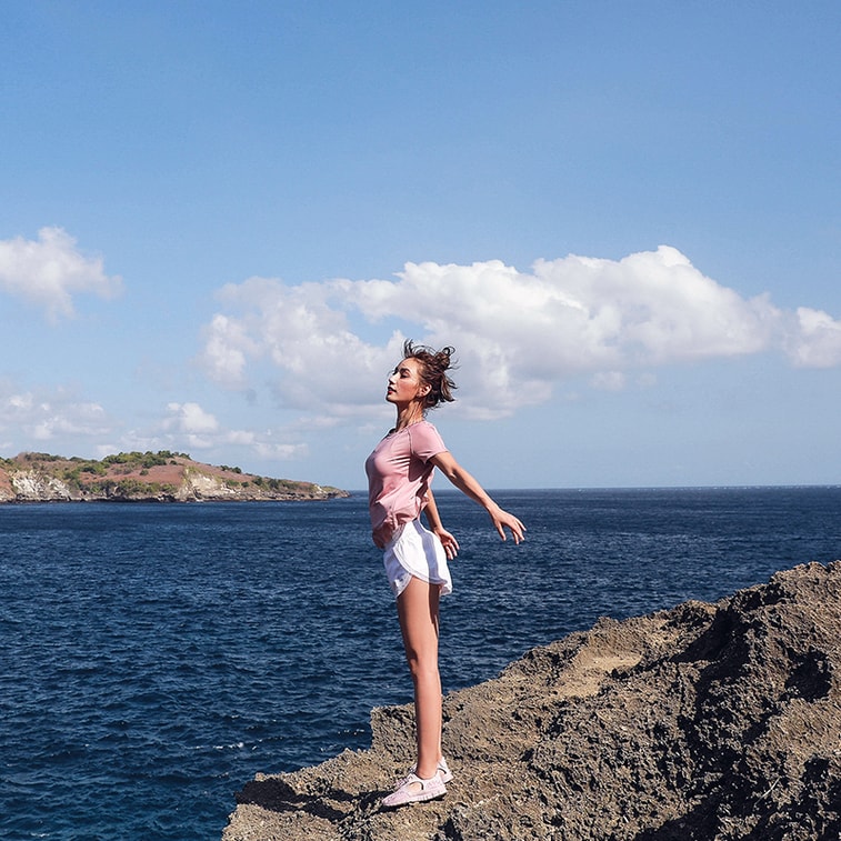 暴走的萝莉 圆领美背镂空运动短袖女 夏季速干透气休闲健身T恤/含羞粉#/XS 3