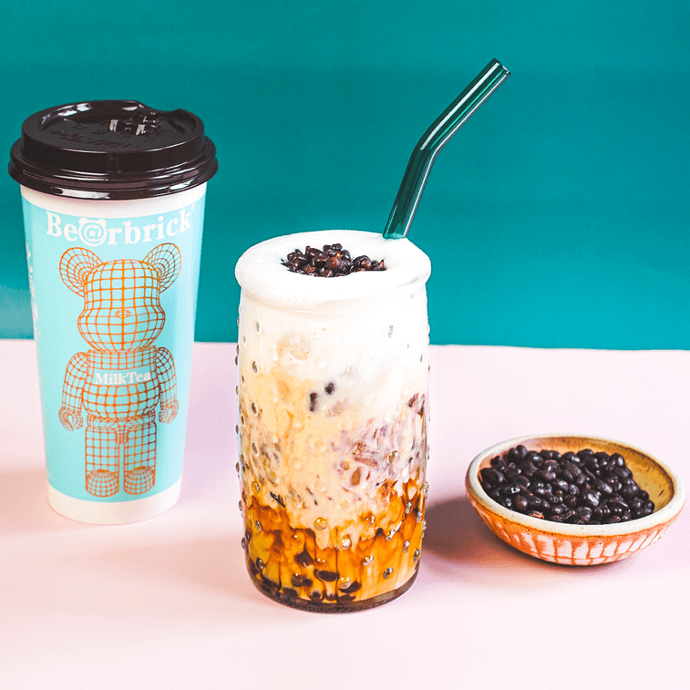积木熊Bearbrick联名 熊出抹厚乳茶 即饮红豆奶茶饮料 抹茶味 123g 3
