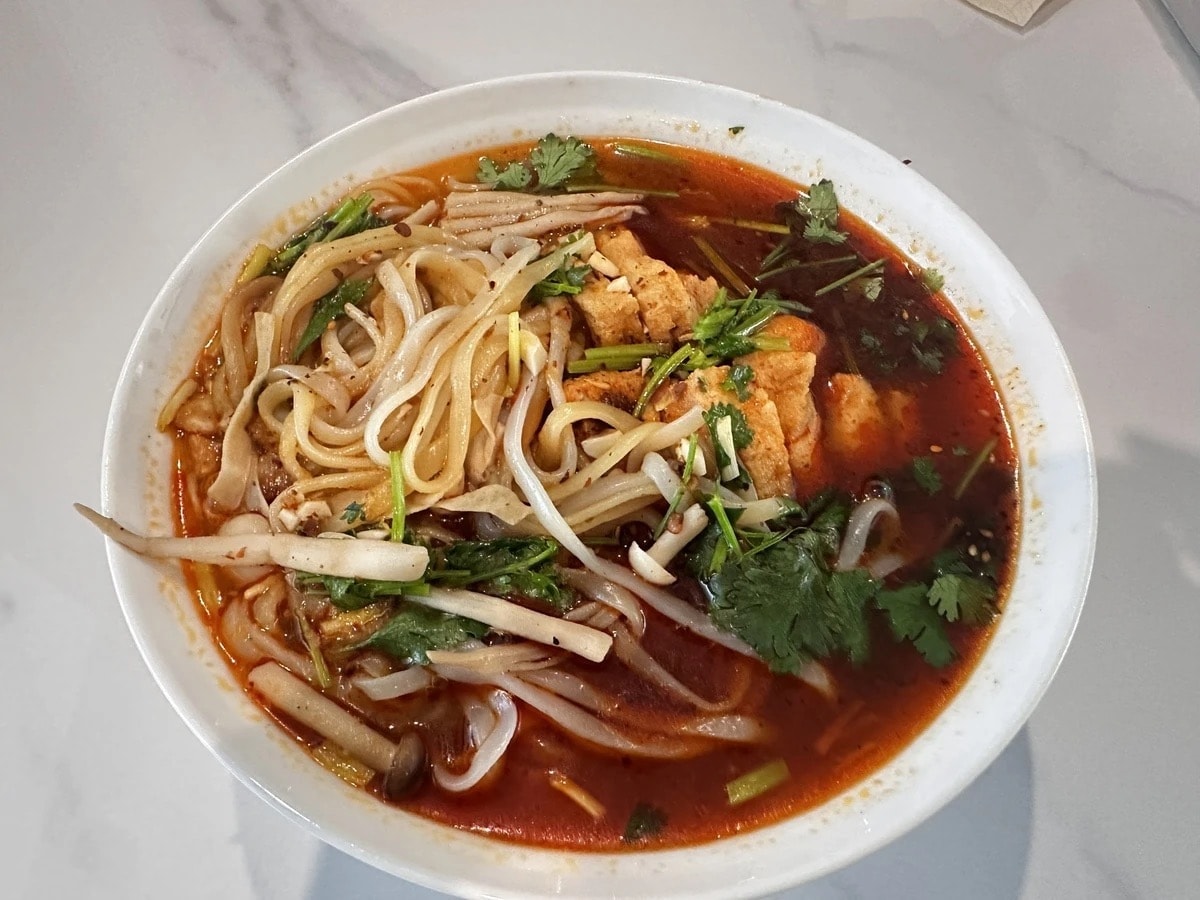 【中国直邮】 村驴家 【过年必备】(458g大份量)麻辣烫黏糊东北麻辣烫老式自煮麻辣烫速食458g*1