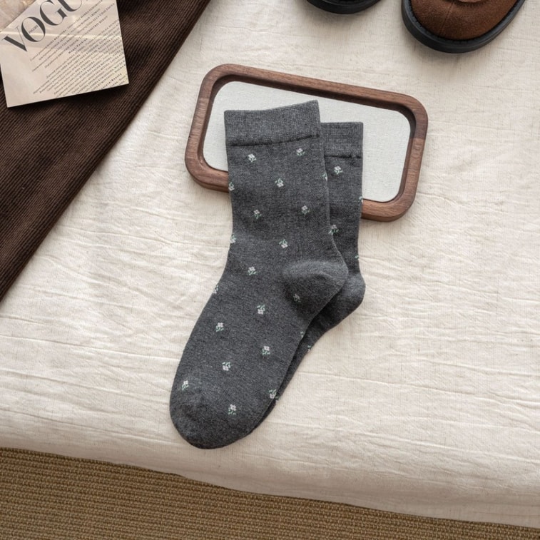 Autumn/Winter Bone-Free Retro Floral Mid-Calf Socks One Size Fits All Light Gray Brown Dark Gray 3-Pair Pack 4