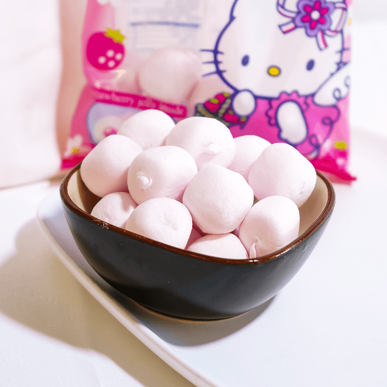EIWA Hello Kitty Strawberry Marshmallows Japanese Candy Filled with