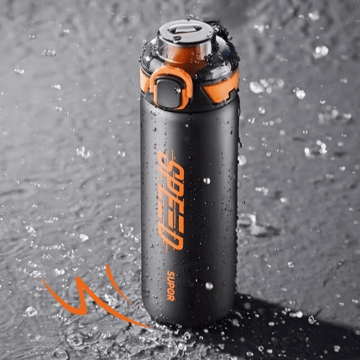 Large Capacity Thermos Cup With Straw Designed For Male Students Simple And Premium Style Black And Yellow 700ml