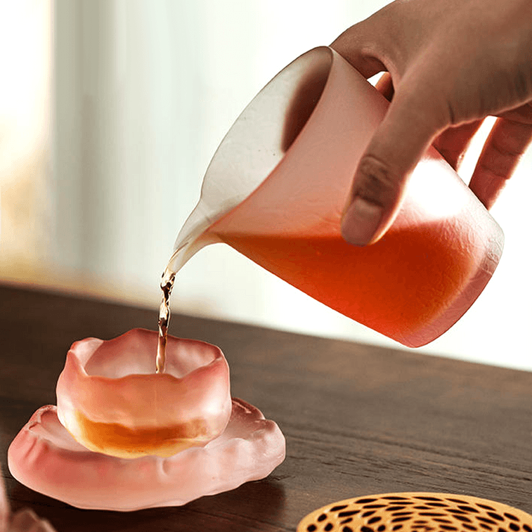 摩登主婦 玻璃功夫茶具杯 蓋碗公道杯茶杯 漸層粉磨砂茶杯+杯墊 3