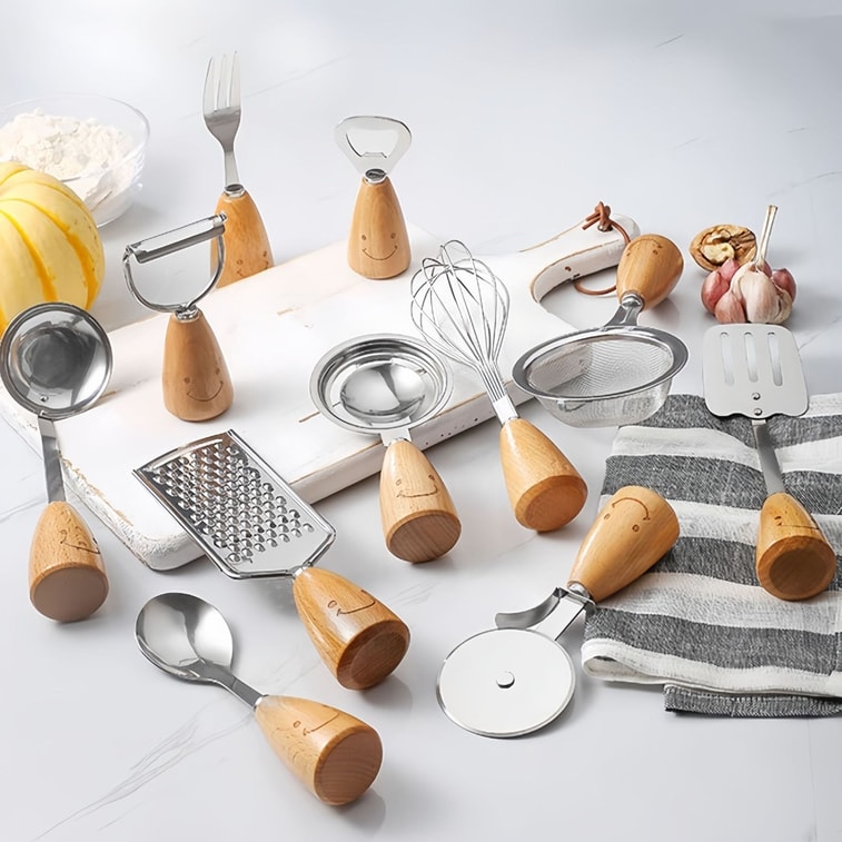 Su Mi · Cute Smile Cheese Knife & Fork Set 4-Piece|Fun Smile, Cheese Time · Cute Smile|Cheese Cutlery|Elegant Dining|Stainless Steel|Party Essential 5