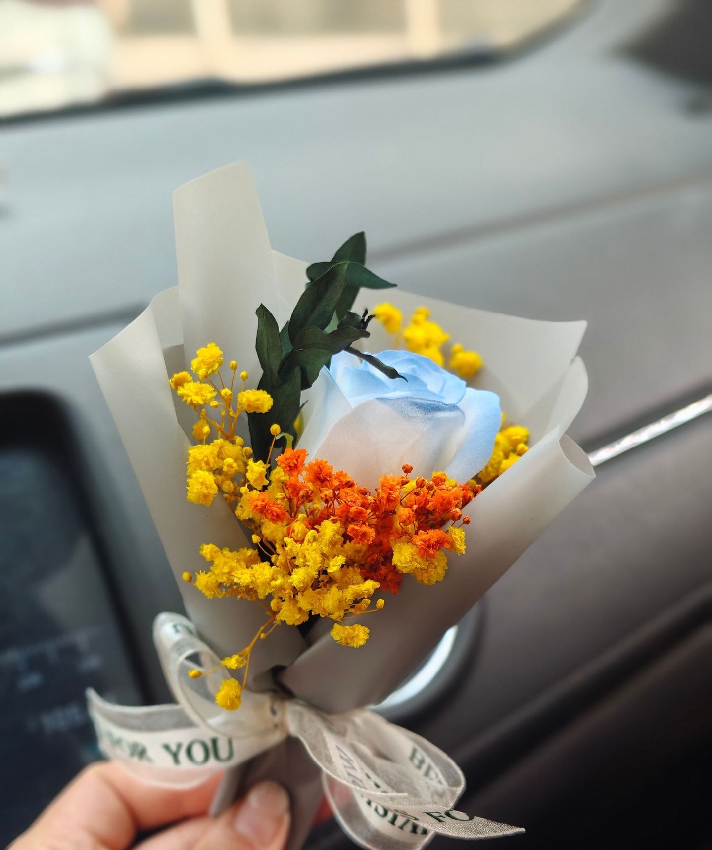狐尾甄选 车载香水迷你干花花束+2ml 香水 车载饰品 香薰 空调出风口 淡香 装饰 礼物-烈焰情书 1个
