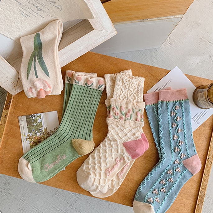 New Palace Retro Style Tulip Girl Socks Four Pairs Of Socks Set