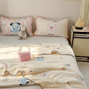 Whimsy Friends Cooling Quilt Puppy Smile Queen Size
