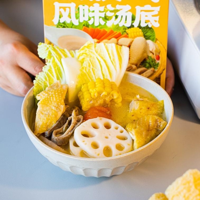 ベジタリアン向け黒胡椒チキン風味スープベース、鍋用スープベース、4.58オンス 4