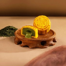 Panda Home-Assorted Lava Mooncakes,Custard + Green Tea Flavor,8pcs 12.7 oz【Mid-Autumn Festival Gift Box】