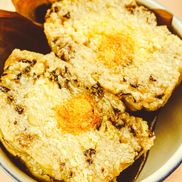 椎茸と黒キノコの卵黄のライス団子 7.05 オンス 4