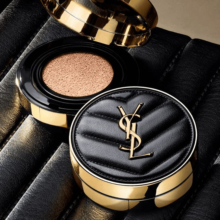 Yves Saint Laurent YSL Couture Liquid Foundation Cushion Compact