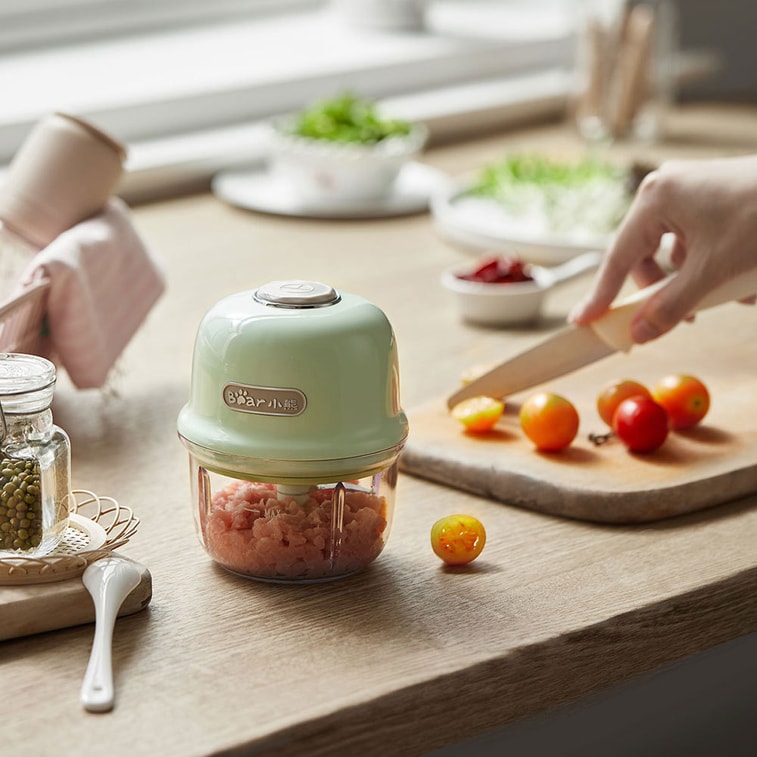 Wireless Electric Multipurpose Garlic Chopper Food Processor Grinder for Meat, Vegetables, Fruits and Nuts, 5.1 fl oz 3
