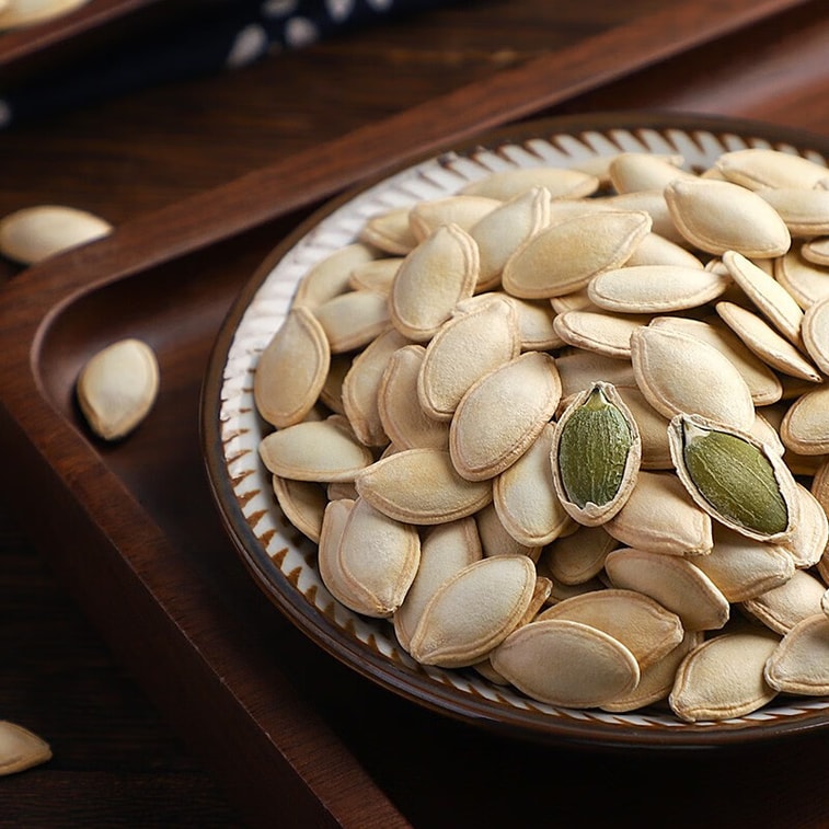 Salt-baked pumpkin seeds 348g 5