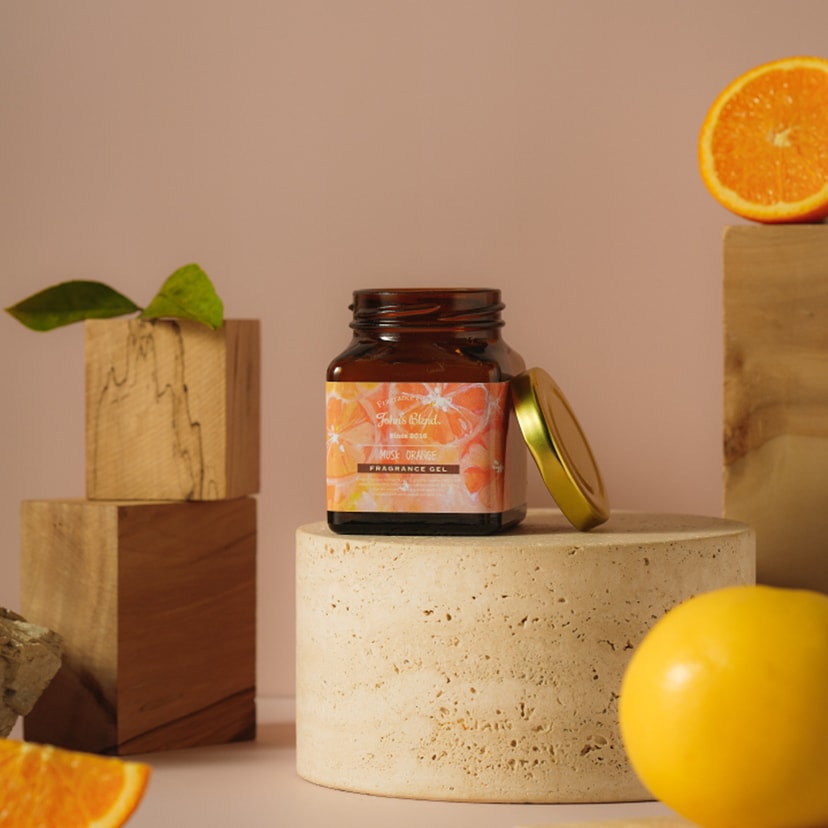 日本JOHN'S BLEND 空氣清新香氛膏 罐裝香氛 混合香氛凝膠 麝香橙 135g