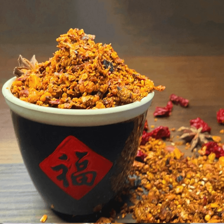 【中国直邮】 老古家辣子 宝鸡铜火锅油碗辣子古家辣子火锅香而不辣30年配方200g*1罐