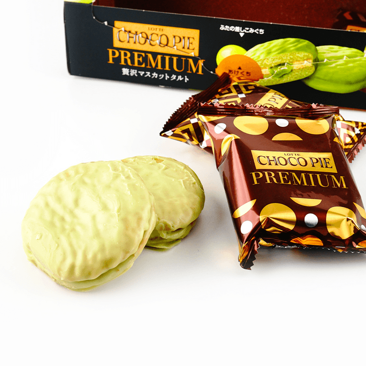 choco._.pi様 LOTTE Japan Chocolate Pie, Green Grape Flavor- 6Pieces,7.51 oz