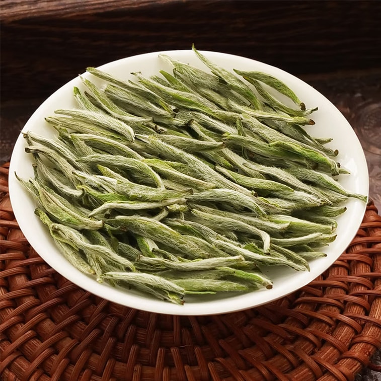 開古 福鼎白茶52g 八大茗茶系列老白茶 【原產地白毫銀針】品質超壽眉貢眉毫香蜜韻鮮爽甘甜 傳統工藝製作 獨立小泡袋包裝 防潮保鮮耐泡回甘 雕壓金紋禮盒 辦公自飲客送禮口茶杯爸爸 5