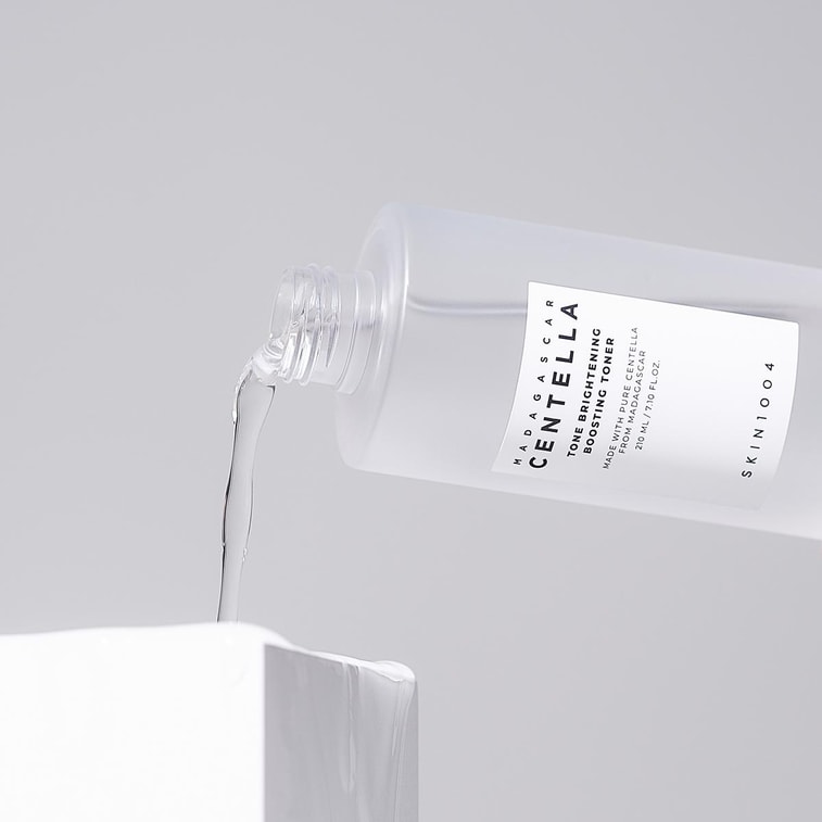 Madagascar Centella Tone Brightening Boosting Toner, 7.1 fl oz 9