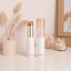 Glasting Melting Lip Balm - Moisturizing & Shiny Lip Balm with Nourishing Lip Oil #05  Nougat Sand