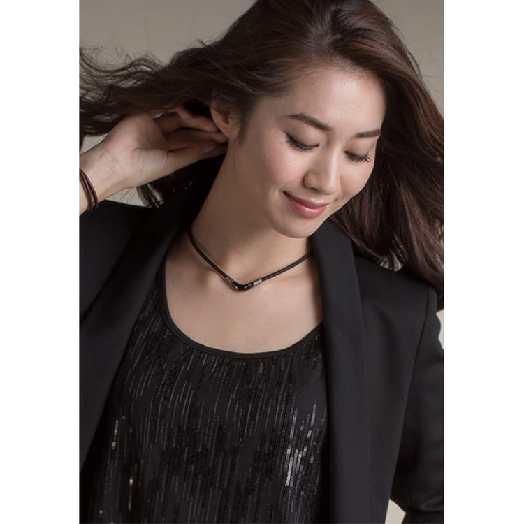 X100 V-Edge Titanium Necklace Black 50cm - Yami.com