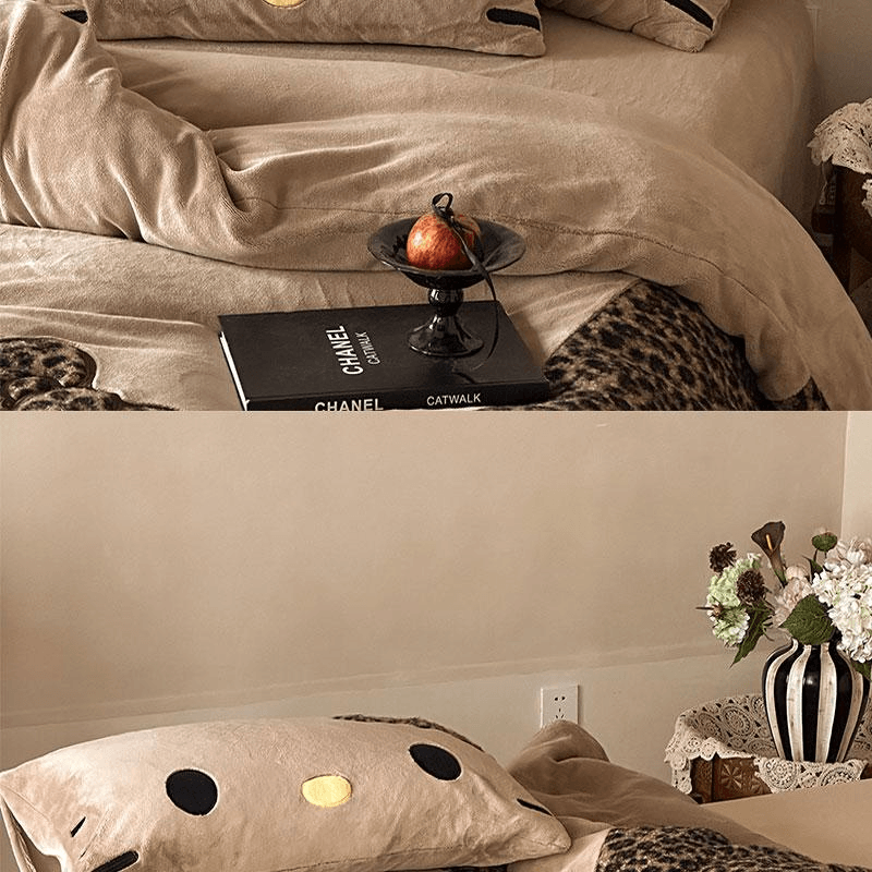 【中國直郵】 Lullabuy 野甜小貓牛奶絨床上四件套 床品被套枕套-Double