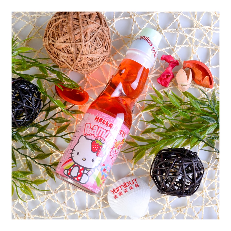 SANRIO HELLO KITTY Ramune Strawberry Soda Drink 200ml 4