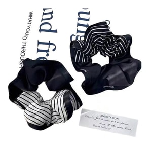 Korean-style black and white striped spliced large hair scrunchie, high-end Chanel-inspired hair tie, bun hair tie, hair accessory, 1 pair
