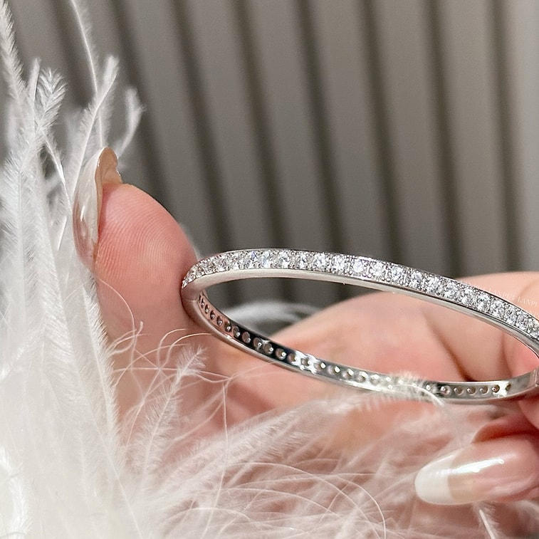 Niche Design, Versatile for Commute, Starry Irregular Sugar Cube Zircon Bangle 1Piece 4