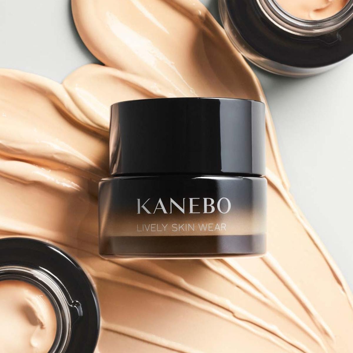KANEBO Lively Skin Wear II Foundation, SPF4/PA+, 1.06 oz. #220