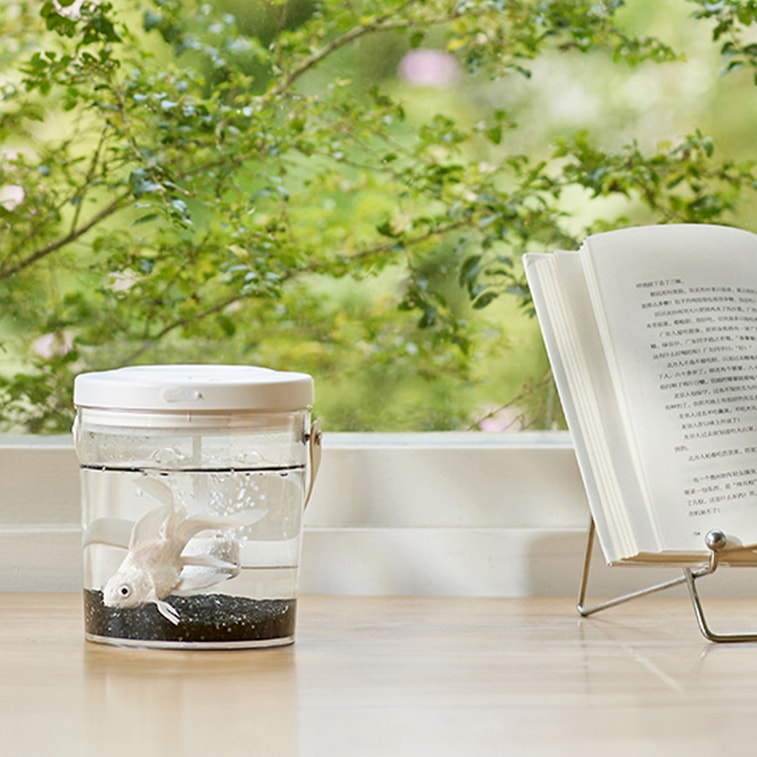 New Small Wireless Oxygenating Goldfish Tank for Desktop, Office, and Outdoor Use 8